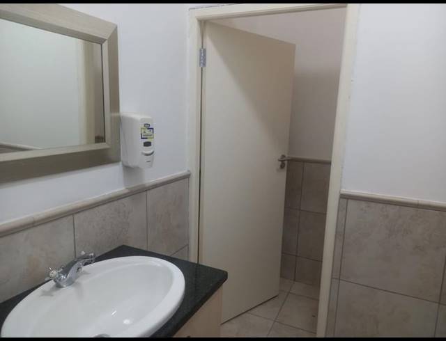 BUSINESS PROPERTY TO RENT IN FAIRVIEW